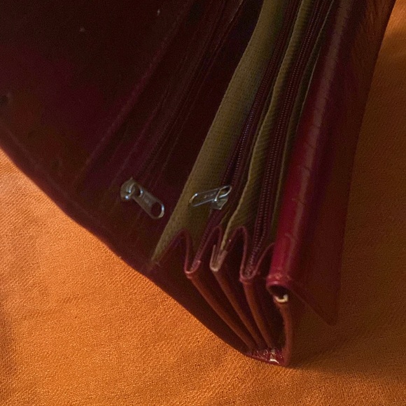 Wallet - Picture 6 of 9